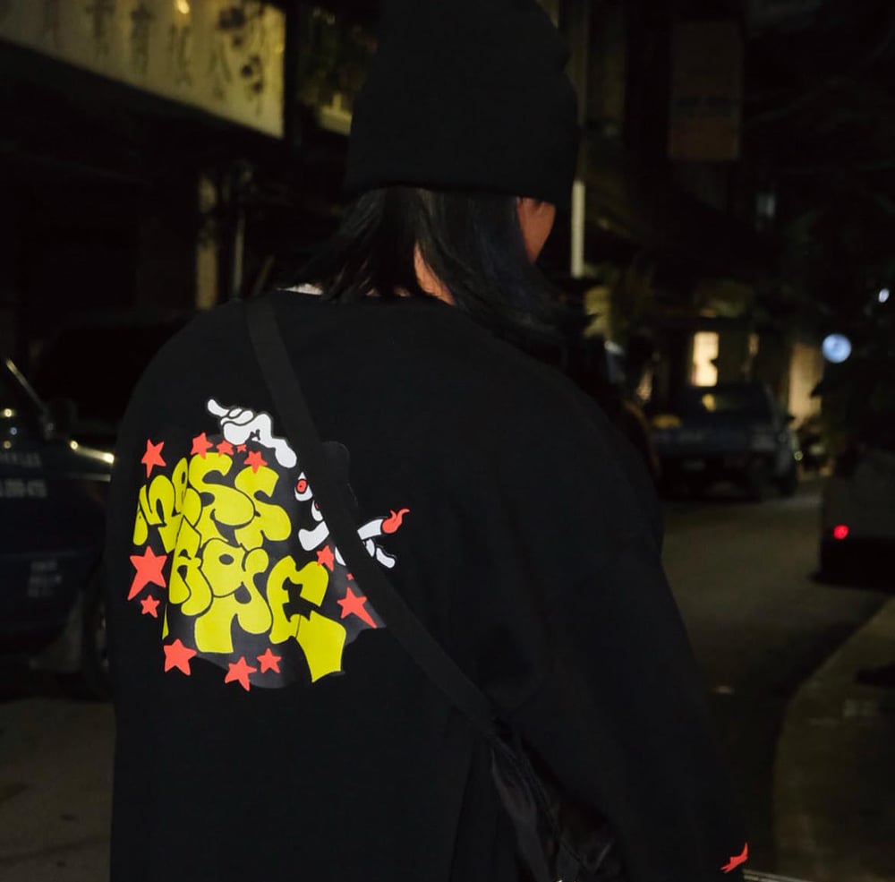 MESS-AGE TAIWAN - magic star longsleeve