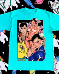 Image 3 of Chun Li Limited Edition Extras