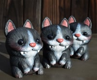 Image 5 of KITTY GATO (TUX)