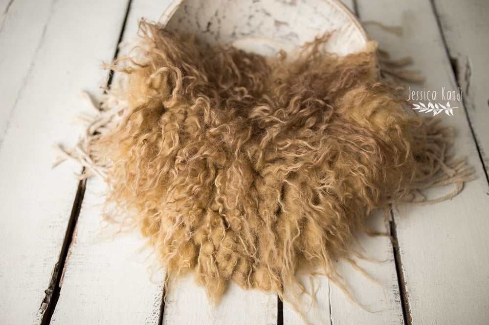 Image of Earthy Wheat hand felted fur