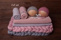 Image 1 of Newborn photo set grey/pink