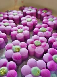 Image 9 of Blackberry Sage Tea- A Rockytop Wax Works exclusive custom houseblend fragrance 