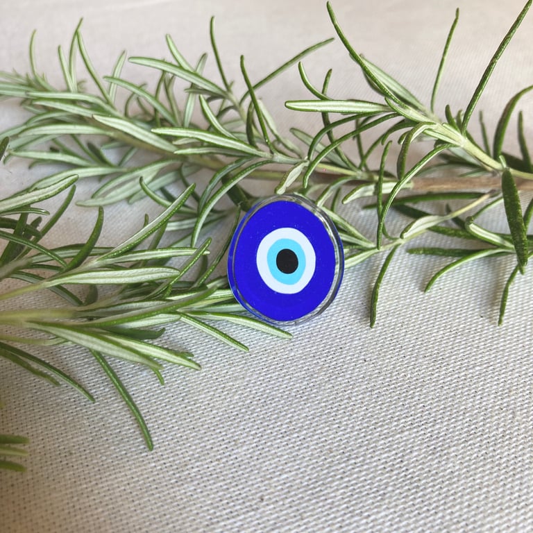 nazar pin