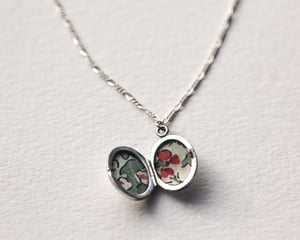 Image of *SALE - WAS £185* hand engraved silver locket