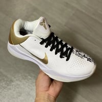 Image 3 of Kobe 5 "Big stage"