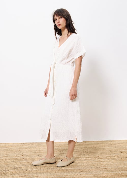 Image of 3-Vestido blanco nudo