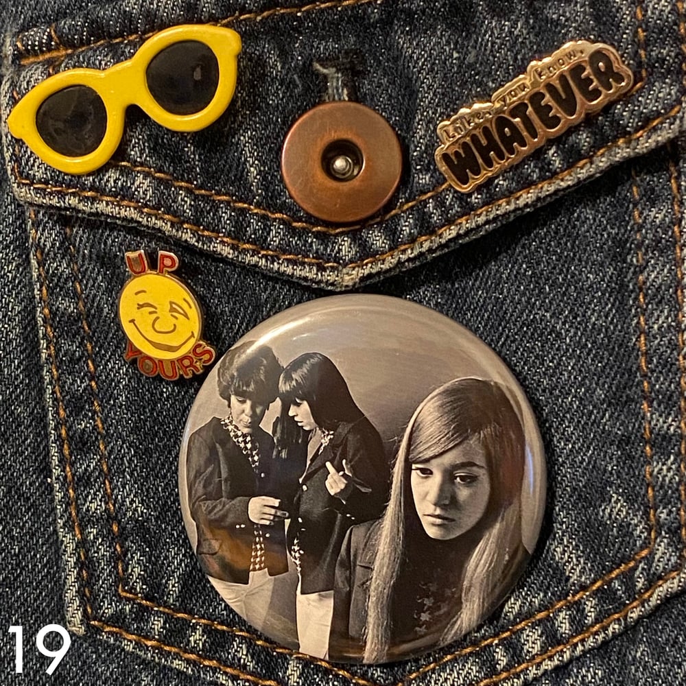 Image of Girl Groups & Girl Singers Buttons!