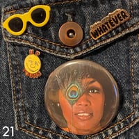 Image 21 of Girl Groups & Girl Singers Buttons!