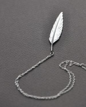 Image of *SALE - was £145* Silver Quill necklace