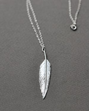 Image of *SALE - was £145* Silver Quill necklace