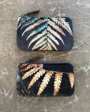 Image of Golden fern frond, velvet zipper purse