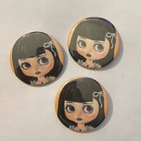 Image 2 of 𝒶𝓊𝓇ℴ𝓇𝒶 metal pin button