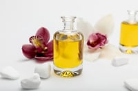 Image 1 of IAOMAI Soule Gloue Body Oil