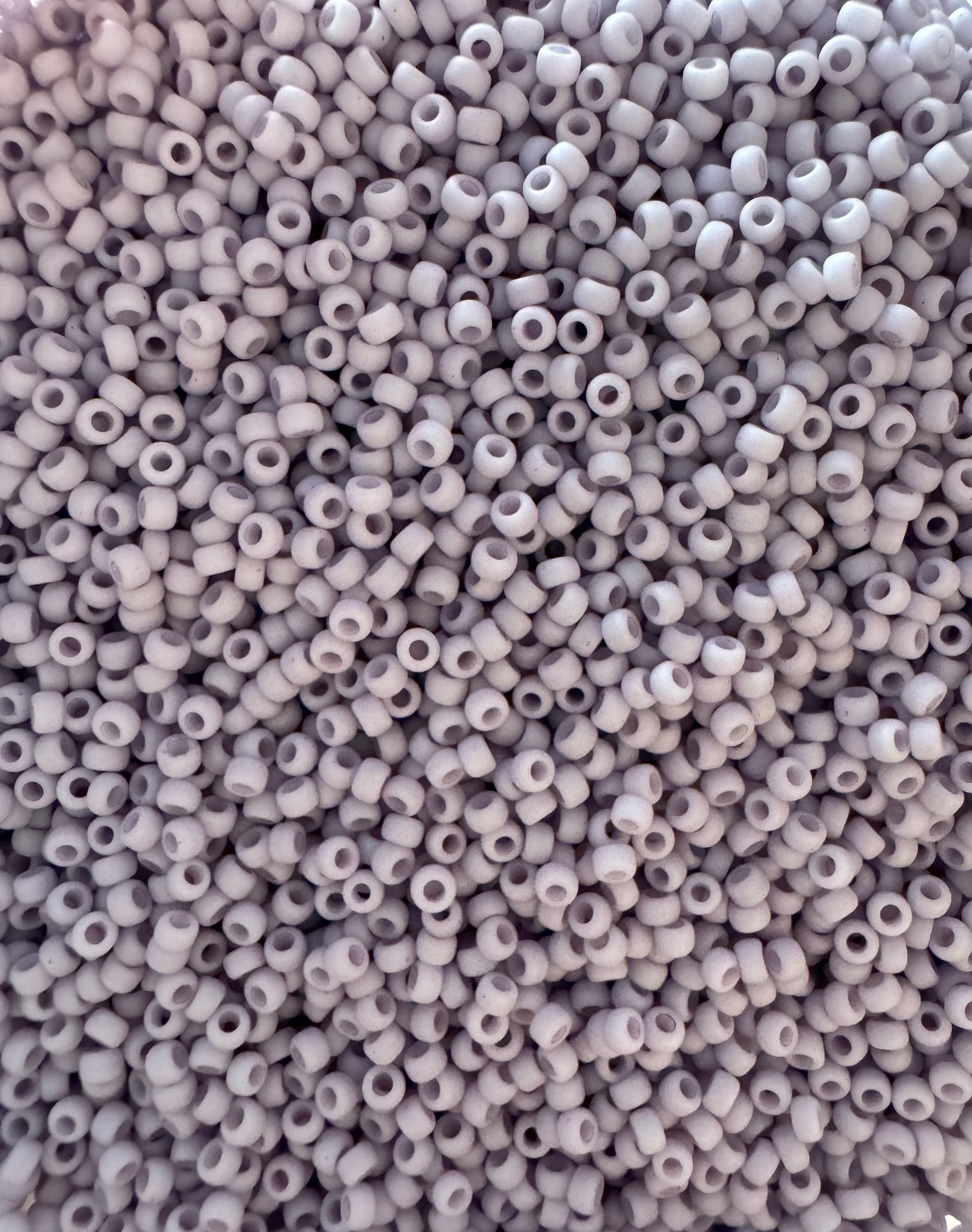 Opaque matte ligth mauve, Miyuki seed beads