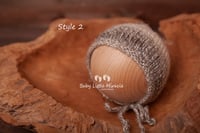 Image 3 of Knitted bonnet beige
