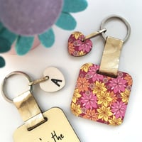 Image 3 of Personalised Water Lily/ July Birth Flower Keyring