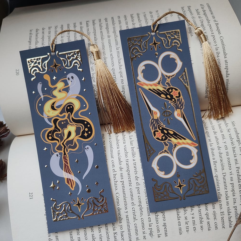 WITCH ESSENIALS BOOKMARKS