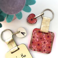 Image 3 of Personalised Poppy/August Birth Flower Keyring
