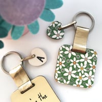 Image 3 of Personalised Narcissus/December Birth Flower Keyring