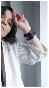 Image 5 of ESSENTIAL MEDIUM Bangles - Double Red Black - S size (22 cm)