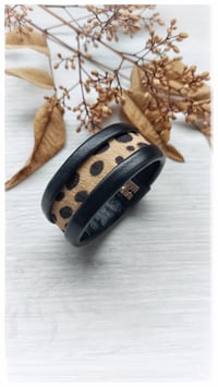 Image 1 of ESSENTIAL SMALL Bangle - Graphic Macula - 20% off