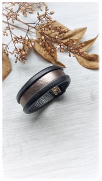 Image 2 of ESSENTIAL XSMALL Bangle - Nero e Tortora Metal - 20% off