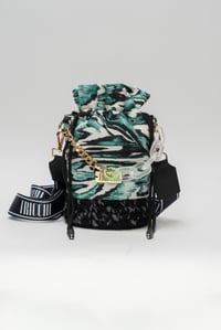 Image 1 of BOLSO JOYA JADE