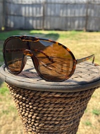 Image 2 of Tortoise Large Aviator Frames