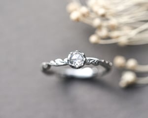 Image of Platinum 4.2mm rose-cut diamond floral carved ring (IOW245)