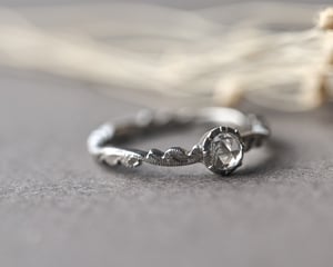 Image of Platinum 4.2mm rose-cut diamond floral carved ring (IOW245)