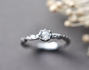 Image of Platinum 4.2mm rose-cut diamond floral carved ring (IOW245)