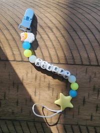 Sleepy Clip (Glowing Beads)