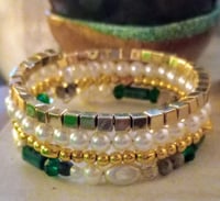 Image 2 of Green, white and gold beaded memory wire stackable bracelet 