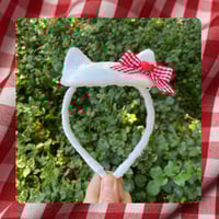 SWEETHEART HELLO KITTY INSPIRED FASCINATOR