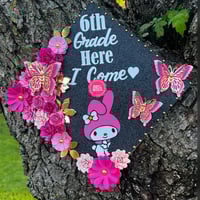 MELODY GRAD TOPPER