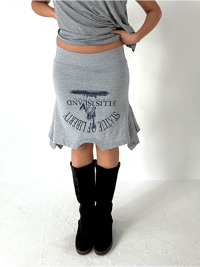 Image 1 of GREY STATUE T-SKIRT - SIZE S