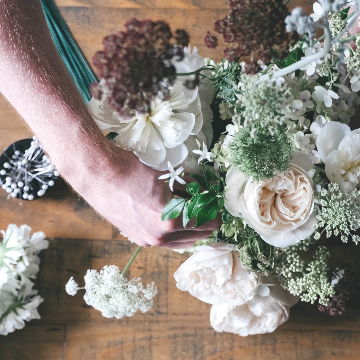 Image of THE SEASONAL SPECIAL:   FLORISTRY FOUNDATION CLASS