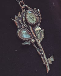 Image 2 of Flower bud key