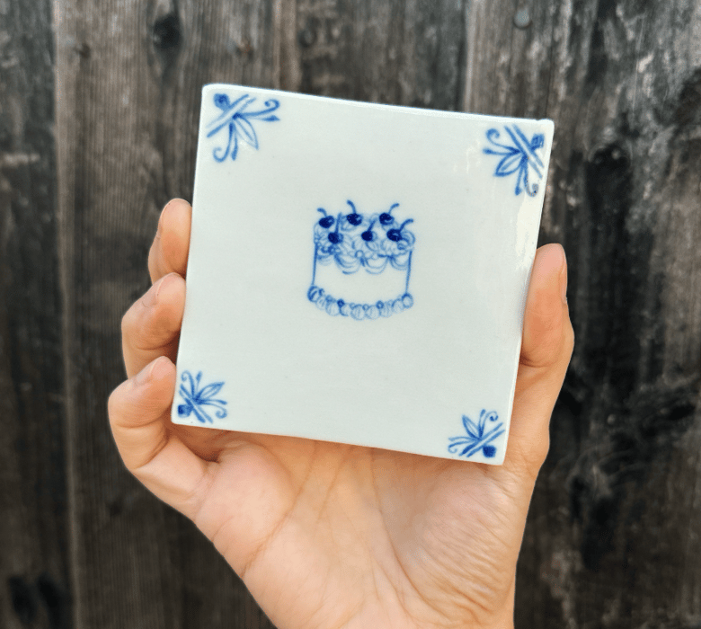 Image of Porcelain Delft Tile - Cake 