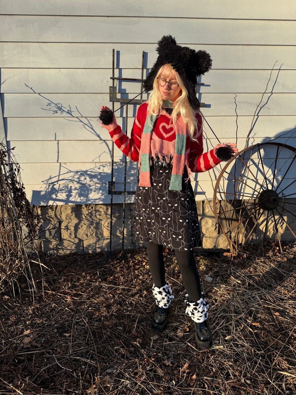 Image of SALT WATER TAFFY KNIT SCARF 1/1