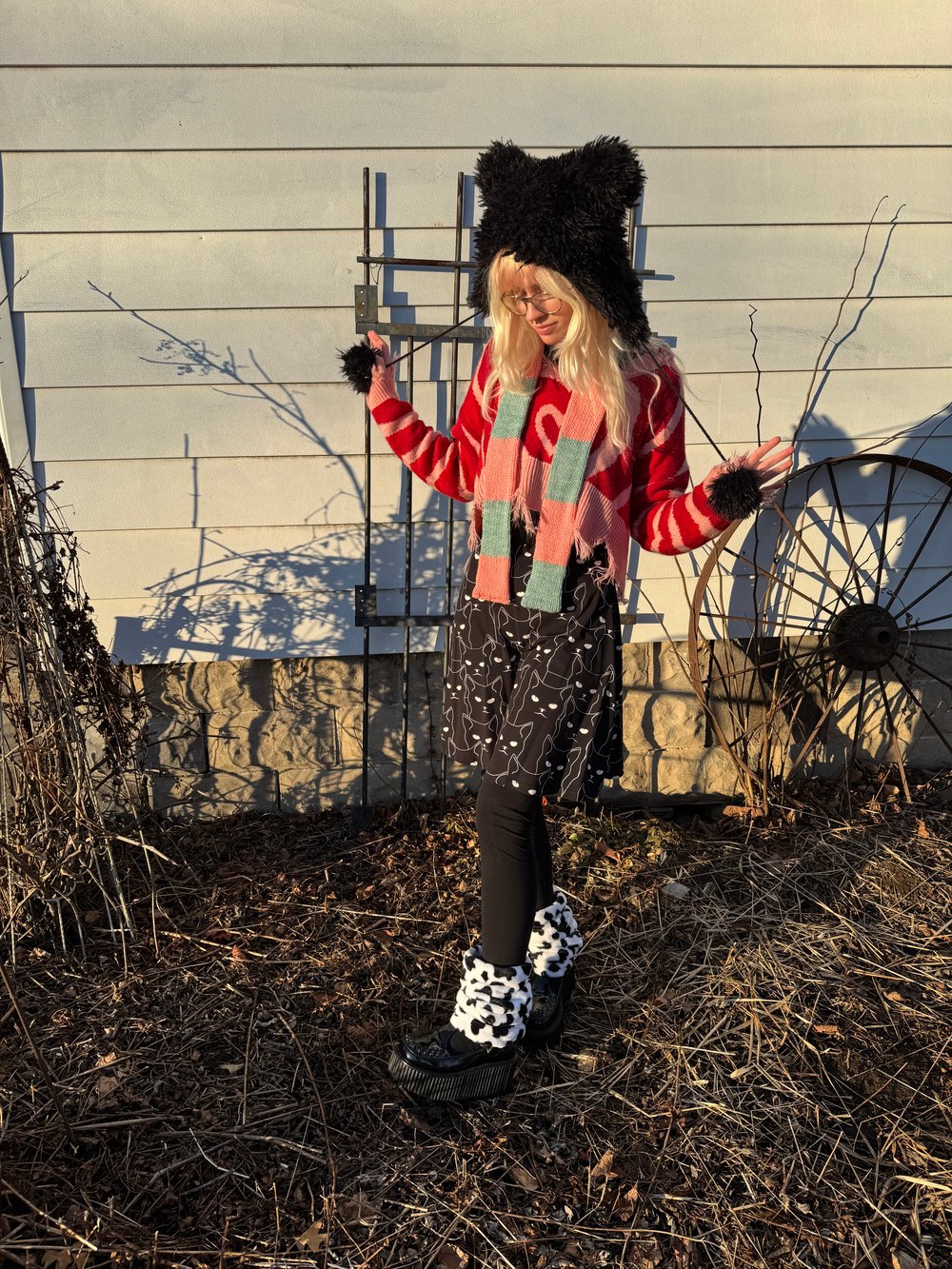 Image of SALT WATER TAFFY KNIT SCARF 1/1