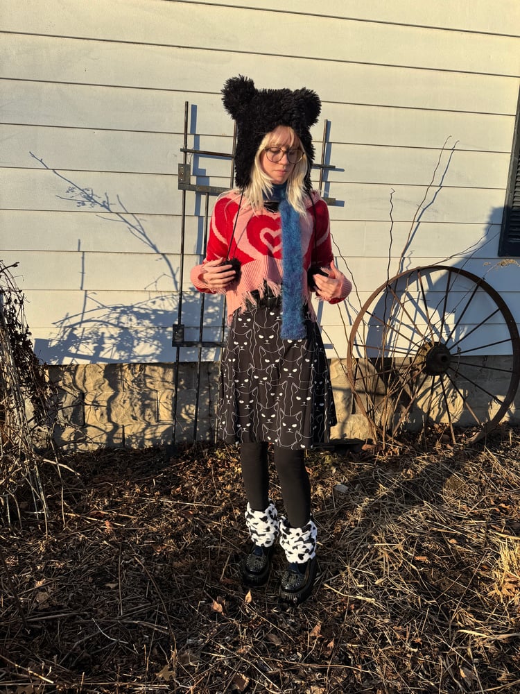 Image of CELESTIAL FUZZ KNIT SCARF 1/1