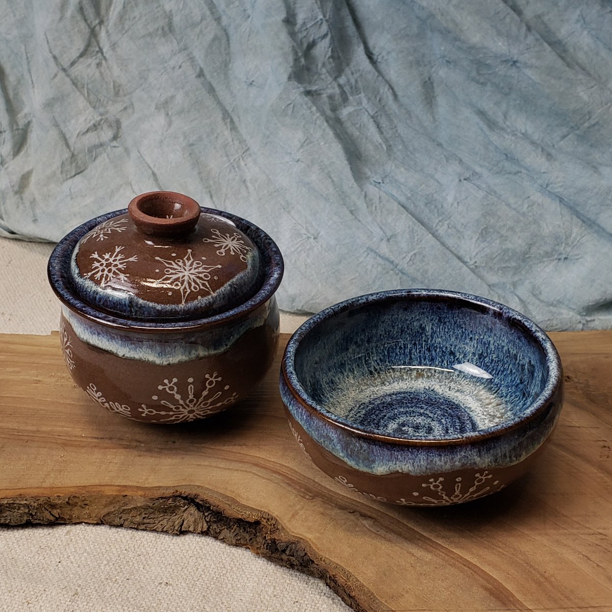 Image of First 100ml Falling Snowflakes gaiwan and tea cup set