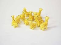 Listing for Elyssa - 3 giraffes