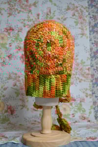 Image 4 of Lucky Star Bonnet (Orange + Green)