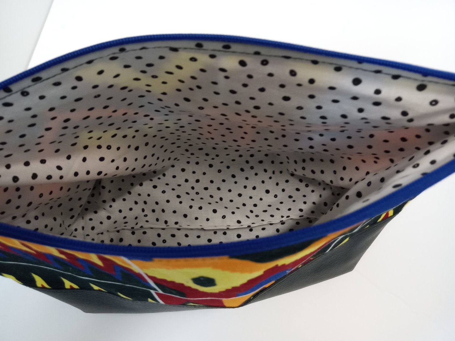 Image of Small Zippered bag in African Print Fabric (free shipping for this bag)