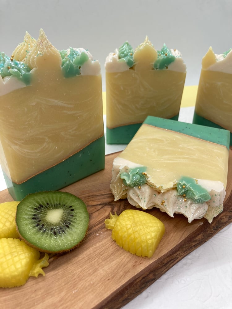 Image of Pineapple Kiwi