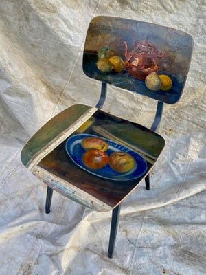 Image of painting chair - still life