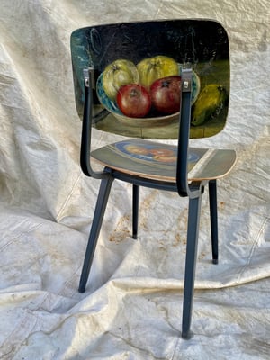 Image of painting chair - still life