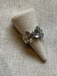 Image 1 of Stainless Steel Adjustable Ring Multiple Flowers Silver